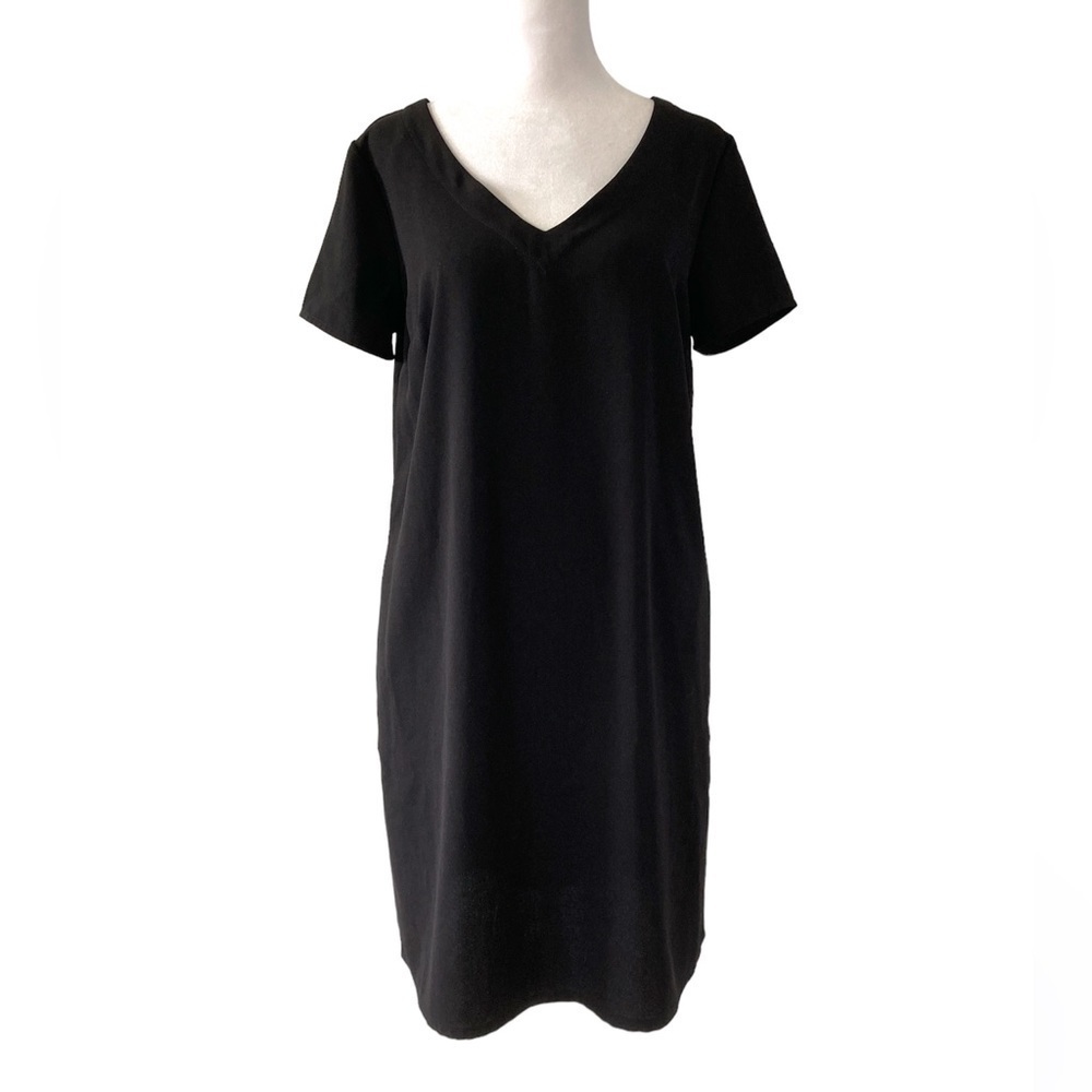 Apt 9 small black dress shirt sleeves pockets v-neck